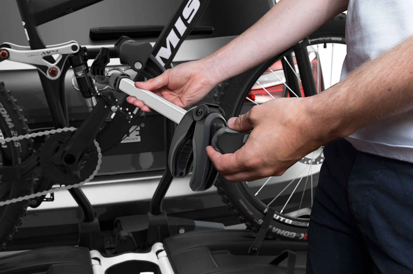 Thule EasyFold XT 2 933 - Portabici - immagine 6